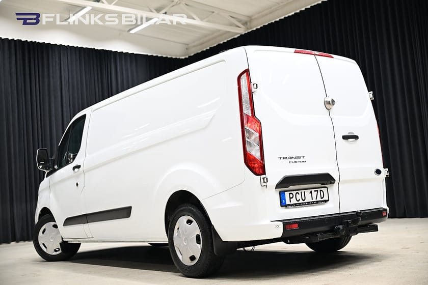 Bild 4 av Ford Transit Custom 300 130HK L2 Automat|Inredd|NyKamrem|EnÄgare|Leasbar