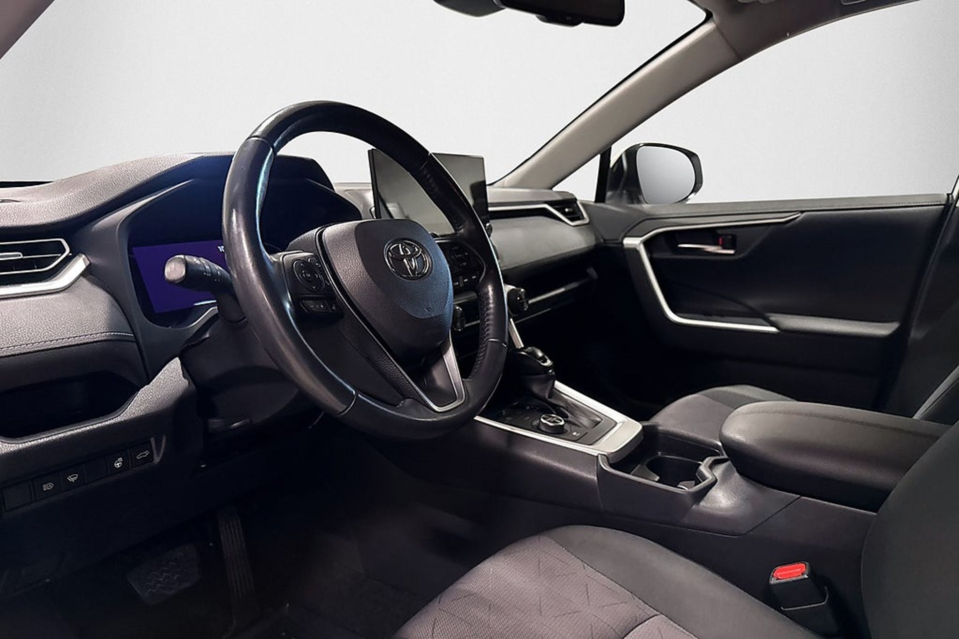 Toyota RAV4 2020, bild 6/10
