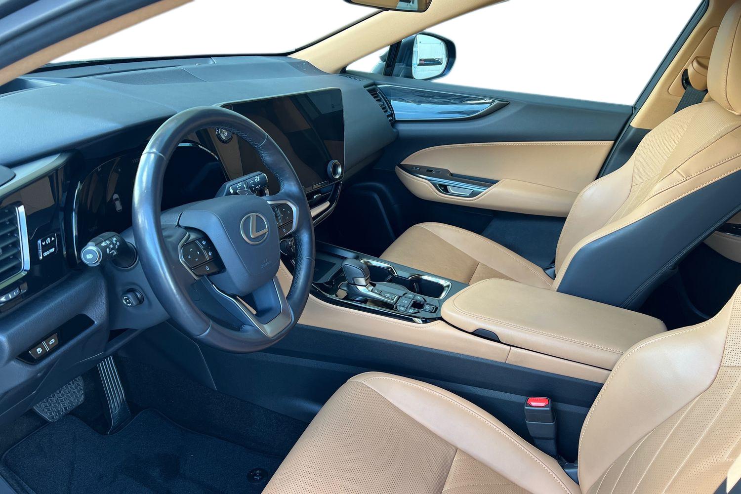 Lexus NX 450h+ E-CVT, 309hp, 2023