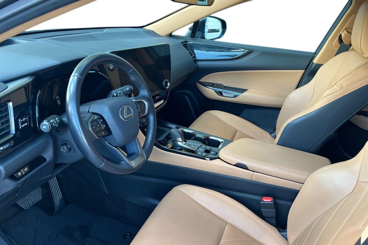 Lexus NX 450h+ E-CVT, 309hp, 2023