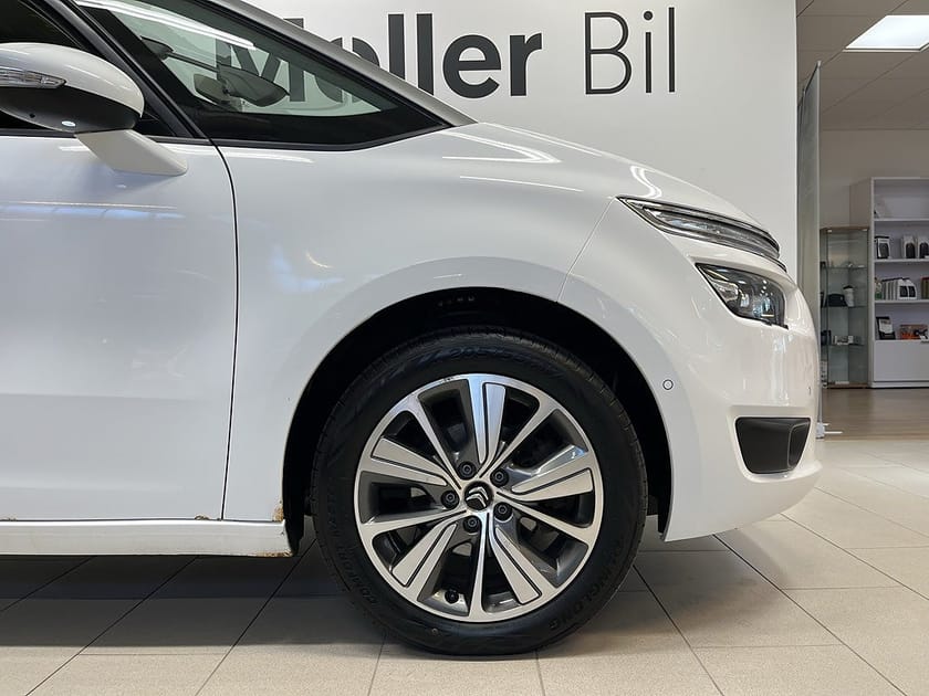 Bild 2 av Citroën Grand C4 Picasso 1.2 e-THP 130 hk Drag I Backkamera