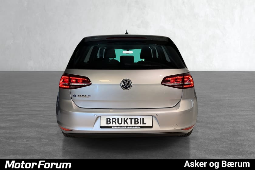 Bilde 4 av Volkswagen e-Golf EXCLUSIVE | SKINN | KEYLESS | KAMERA | ACC