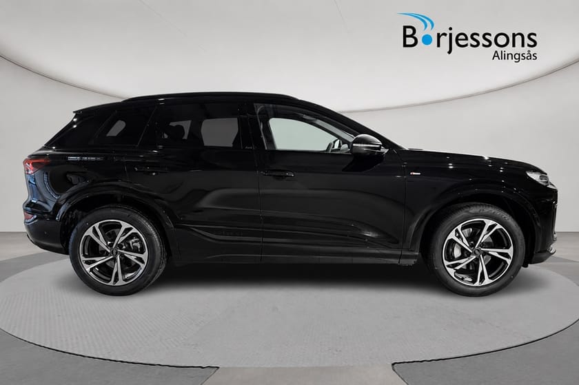 Bild 2 av Audi Q6 e-tron quattro SUV 428hk S-line