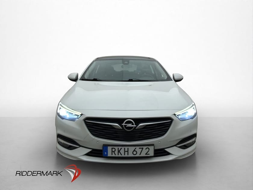 Bild 2 av Opel Insignia Grand Sport 170hk OPC HUD Kamera Navi Skinn