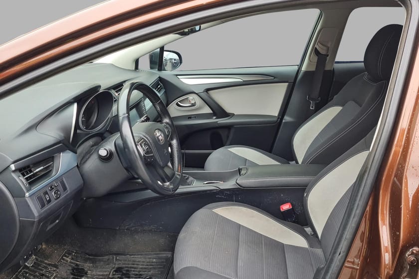 Bilde 5 av Toyota Avensis Stasjonsvogn