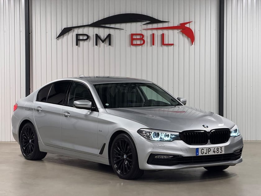 Bild 2 av BMW 520i Sedan / Sport Line / Drag / Värmare / Mycket fint Skick