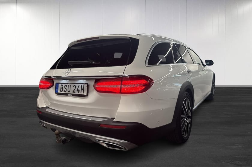 Bild 4 av Mercedes-Benz E 220 d 4MATIC All-Terrain – Avantgarde. Ränta 2.95%