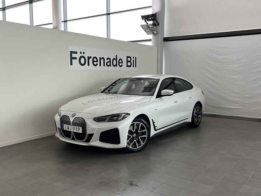 Bild 1 av BMW i4 eDrive40 Gran Coupé 4,95 ränta M Sport Drag Drive Assist