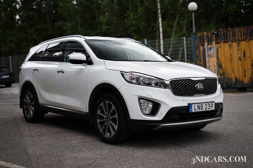 Bild 4 av Kia Sorento 2.2 CRDi AWD Business 7-sits Skinn Drag Euro 6 Navi