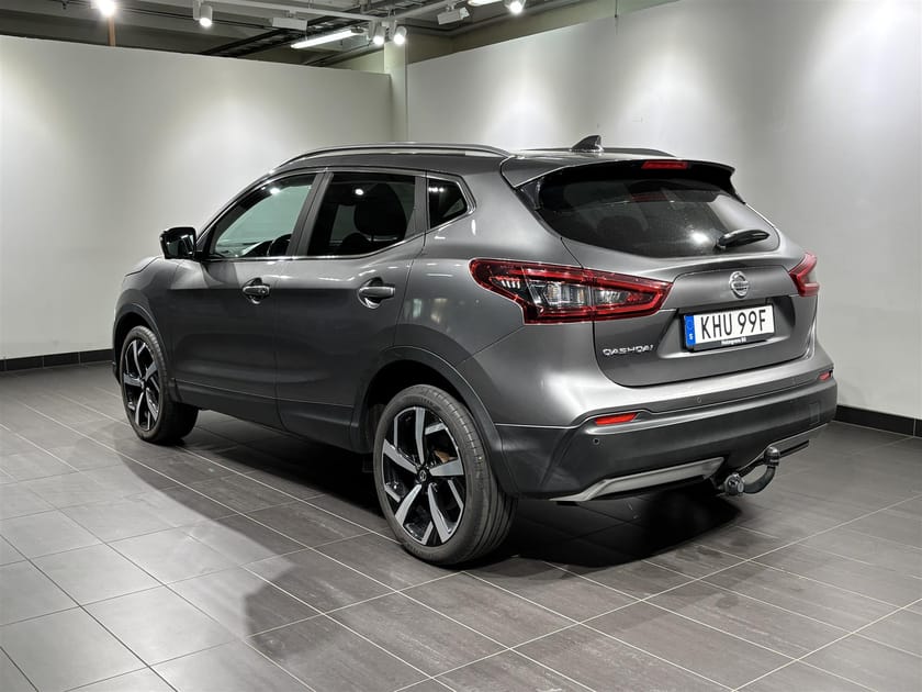 Bild 2 av Nissan Qashqai DIG-T 160 Tekna DCT Panorama 360° Drag LED
