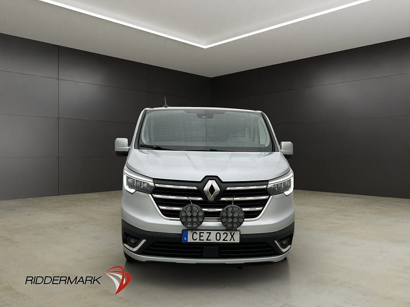 Bild 5 av Renault Trafic Skåpbil CrewVan L2 Värm LED Drag B-Kamera 5-Sits Moms