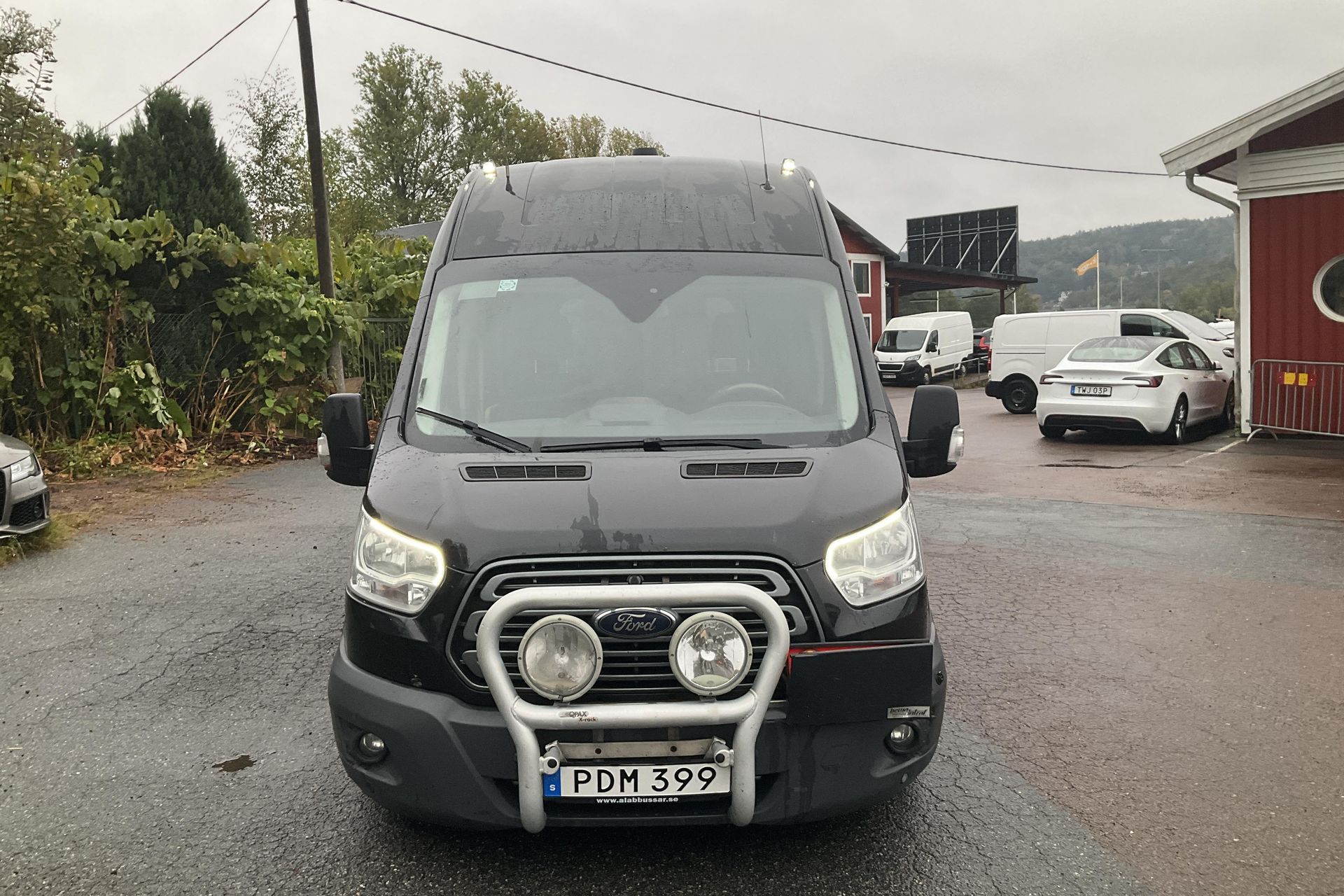 Ford Transit 350 Kombi 2.0 TDCi 2018, bild 5/10
