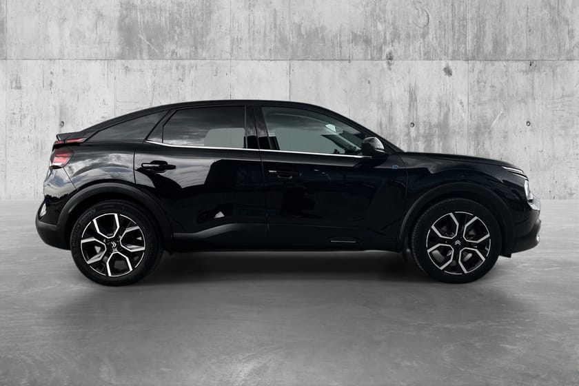 Bilde 5 av Citroën ë-C4 SHINE/ACC/RYGGEKAMERA/SKINN/EL.SETER/HEADUP/352KM