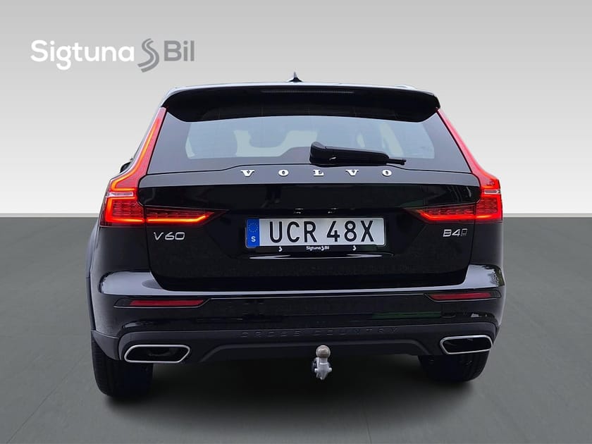 Bild 5 av Volvo V60 Cross Country B4 AWD 197hk / Drag / Värmare / Backkamera / Moms