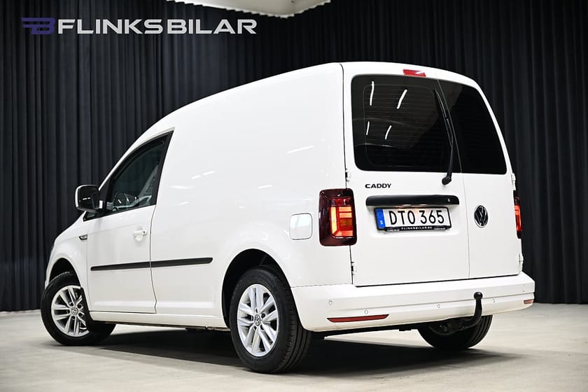 Bild 5 av Volkswagen Caddy Van DSG 102HK Nedlackad|LED|Girafflucka|Inredning|SeUtr!!