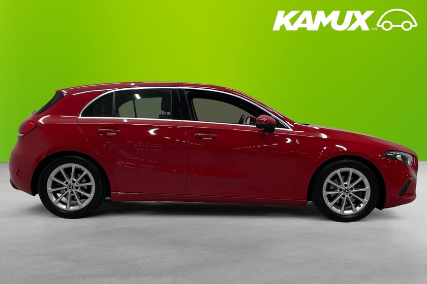 Bild 2 av Mercedes-Benz A 180 7G-DCT Progressive Navi Backkamera