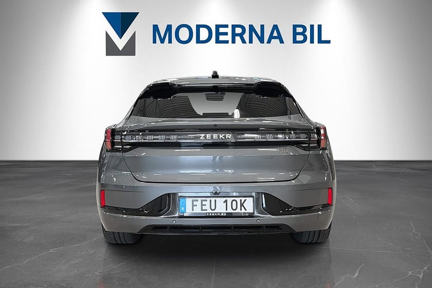 Bild 5 av Zeekr 001 100 kWh AWD 544hk Moms Panorama Drag HuD 360° kamera