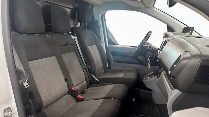 Bild 3 av Fiat E-Scudo 75 Skåpbil SKÅP L3 75KWH BASIC