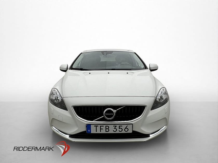 Bild 2 av Volvo V40 T3 Kinetic VOC Värmare Navi P-Sensorer  Bluetooth