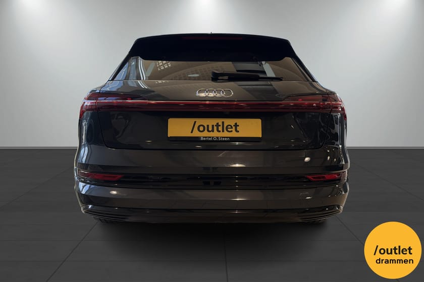 Bilde 4 av Audi e-tron 50 quattro Navi / Ryggecamera / Hengerfeste /