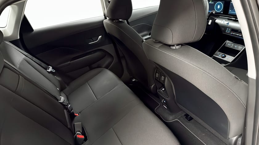 Bild 5 av Hyundai Kona Electric Long Range Essential - 65,4 kWh -