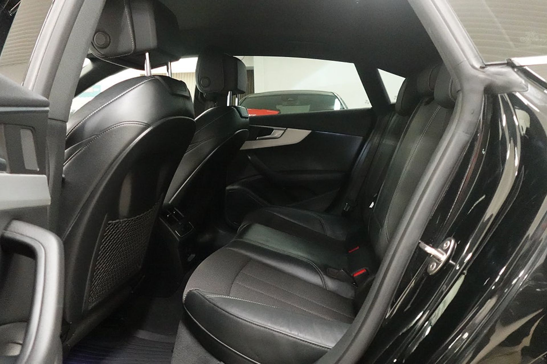 Audi A5 2019, bild 5/10