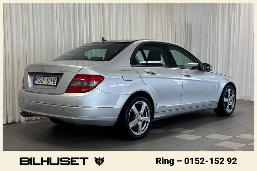 Bild 3 av Mercedes-Benz C 200 Kompressor Avantgarde Sensorer Bluetooth