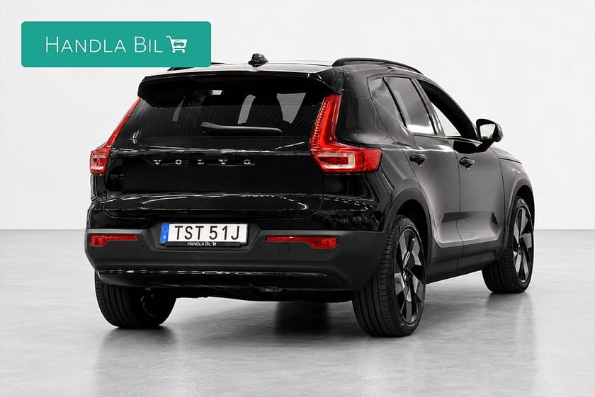 Bild 5 av Volvo EX40 Single Motor Extended Range Ultra Black H/K Pano Dragkrok