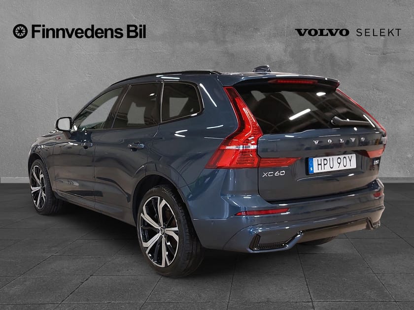 Bild 3 av Volvo XC60 B5 AWD Bensin R-Design