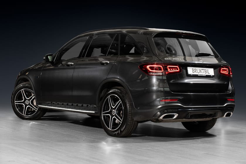 Bilde 2 av Mercedes-Benz GLC 300 e 4MATIC AMG PremiumPlus|AIRMATIC|Krok|Burmester