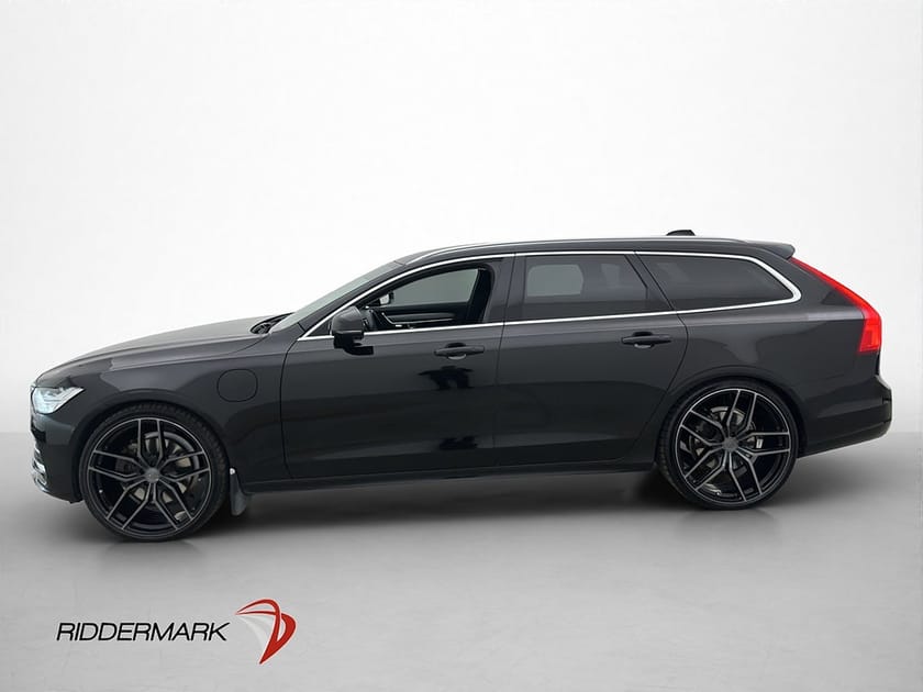 Bild 4 av Volvo V90 T8 Twin Engine AWD Momentum Advanced