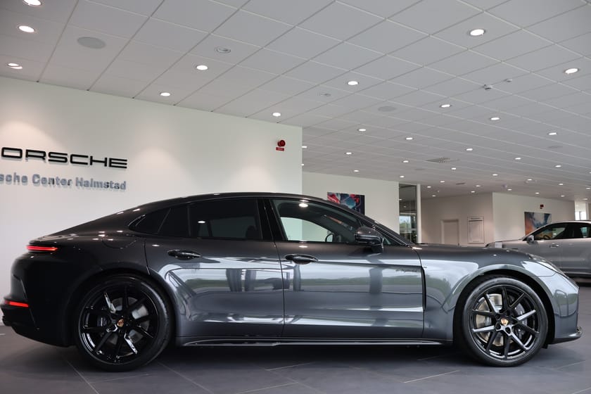 Bild 5 av Porsche Panamera 4 E-Hybrid 470hk