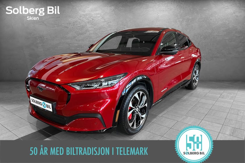 Bilde 1 av Ford Mustang Mach-E Long Range AWD LR 1-EIER/KROK(1500KG)/B&O/PANO/360