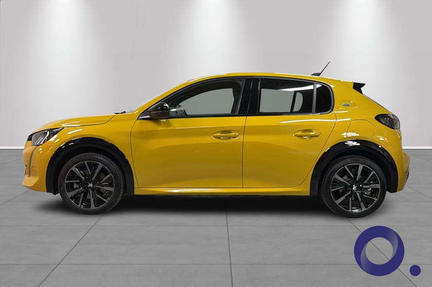 Bilde 2 av Peugeot e-208 GT 136hk | ADAPTIV CRUSIE, CARPLAY, KAMERA, NAVI++