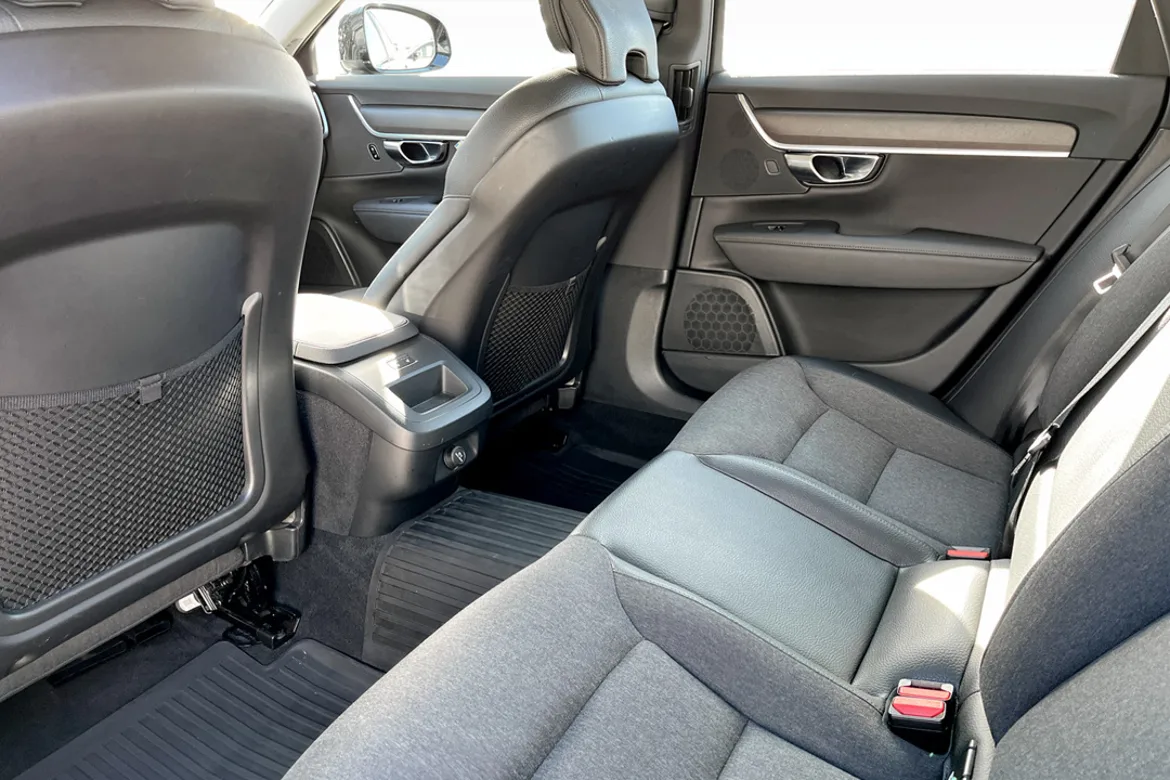 Volvo V90 Cross Country