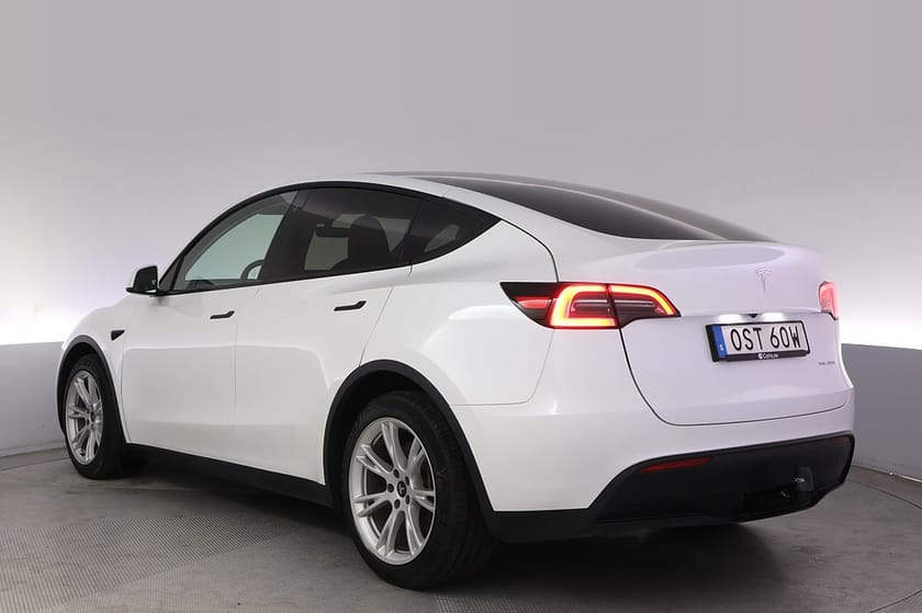 Bild 4 av Tesla Model Y Long Range AWD