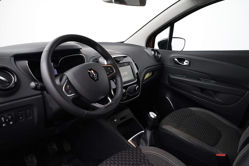 Bild 5 av Renault Captur 0.9 TCe Manuell / Navi / Kamera / Drag