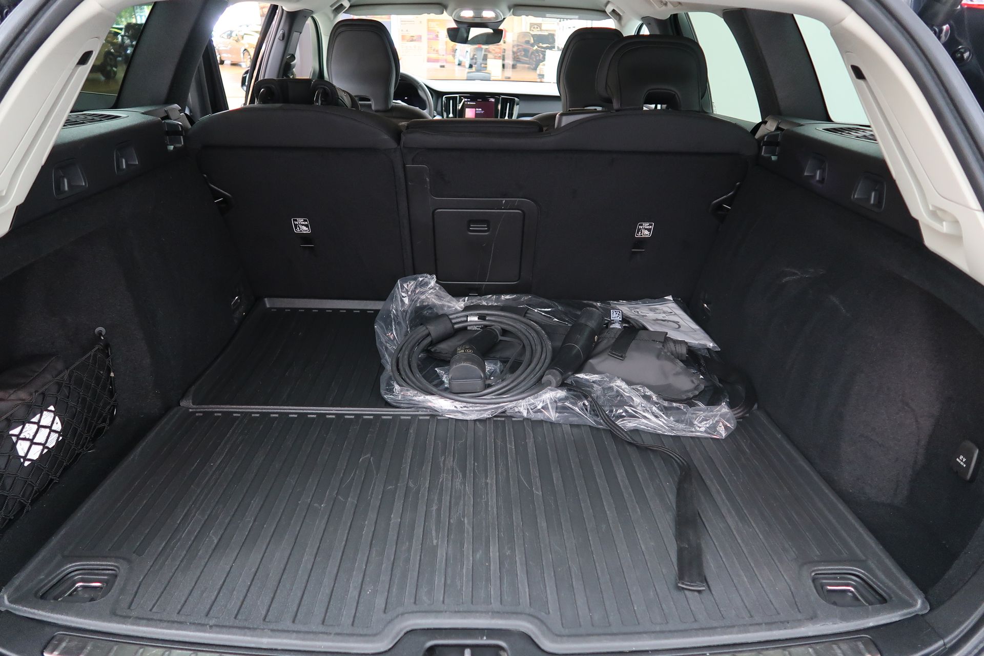 Volvo V60 2023, bild 6/10