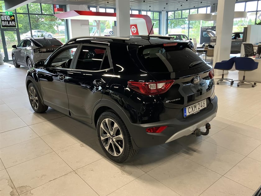 Bild 3 av Kia Stonic 1.0 T-GDi Advance Plus Dragkrok Kamera
