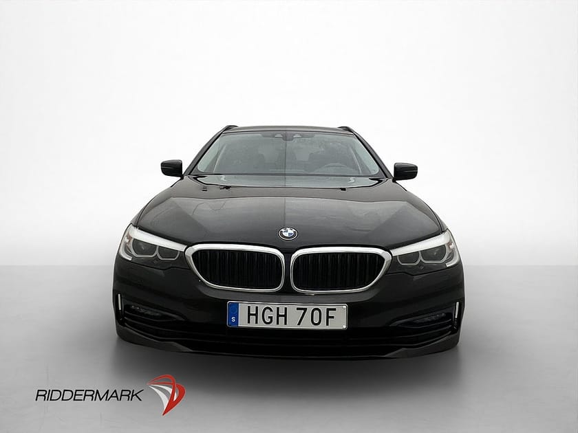 Bild 2 av BMW 520d xDrive Touring Sport Line Kamera Cockpit Dragkrok