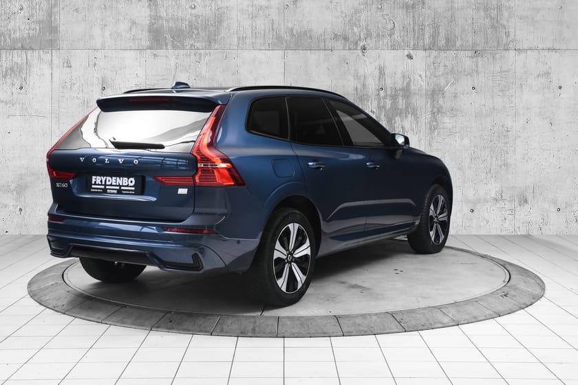 Bilde 3 av Volvo XC60 Recharge T8 456hk Plus Dark KROK|PANO|360|H&K