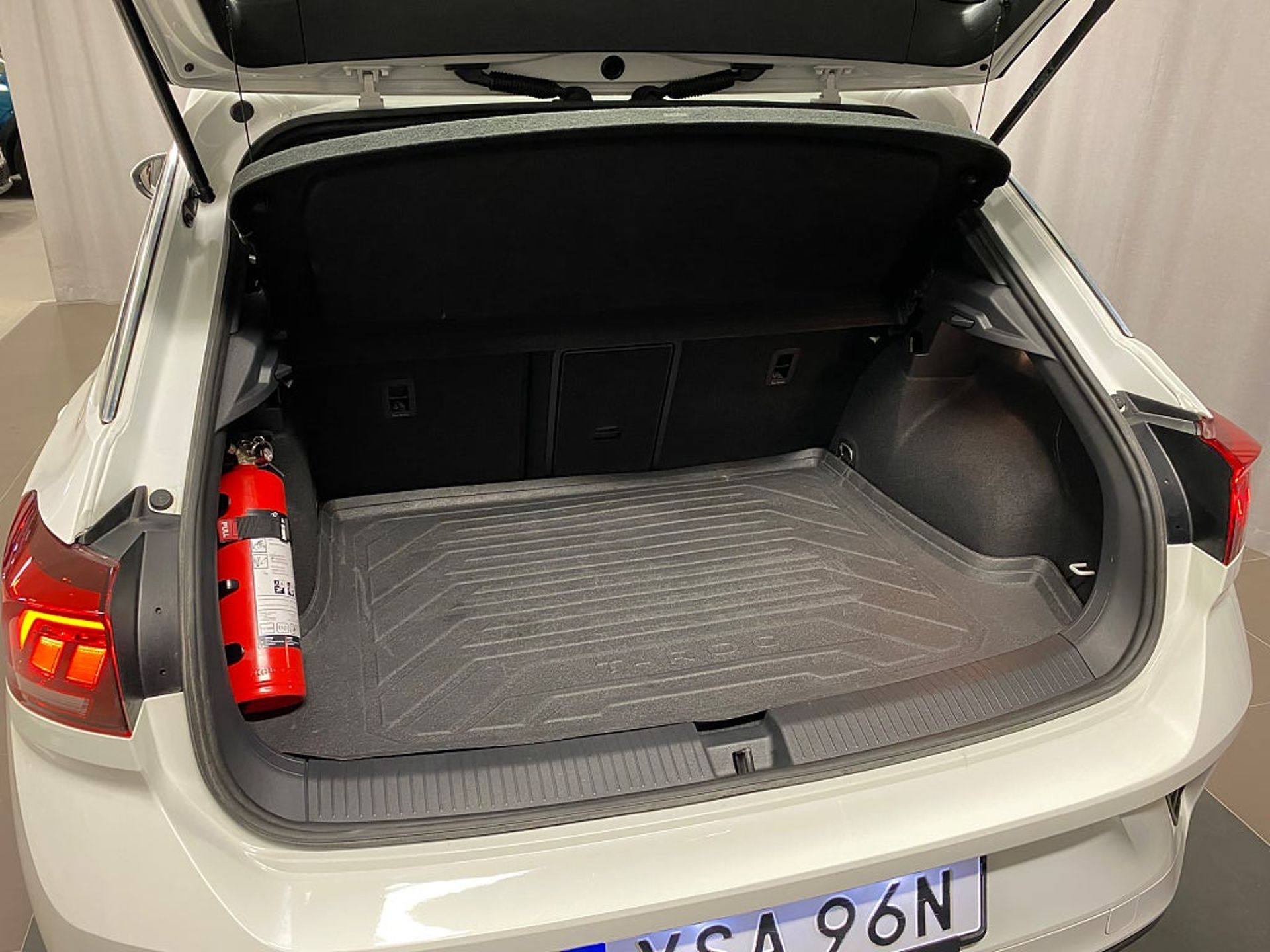 Volkswagen T-Roc 2024, bild 6/10
