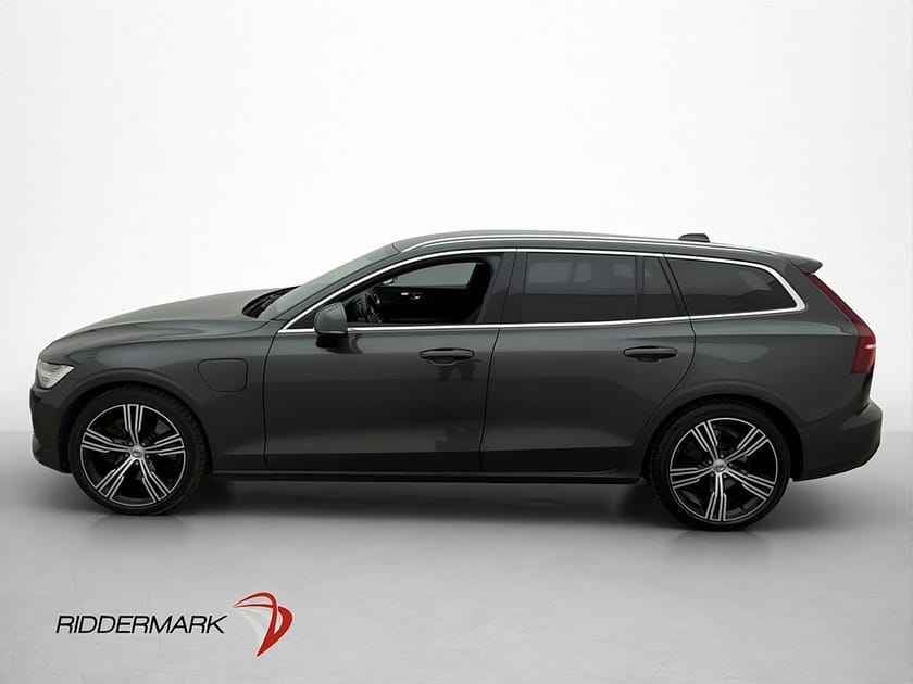 Bild 4 av Volvo V60 Recharge T6 AWD Inscription Exp VOC H/K B-Kamera