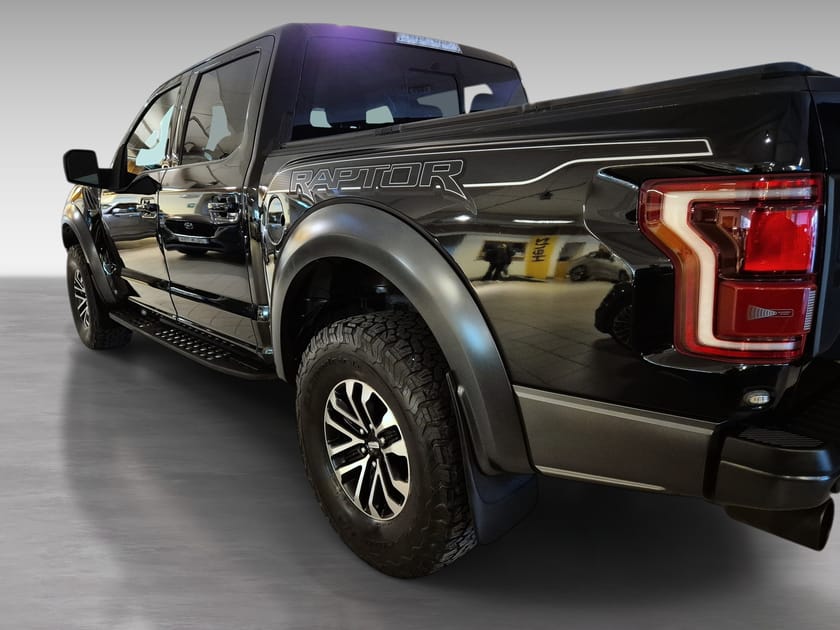 Bild 5 av Ford F-150 Raptor SuperCrew