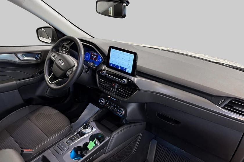 Bild 4 av Ford Kuga Plug-In Hybrid 225hk Nordic *KAMPANJRÄNTA 4,95%*