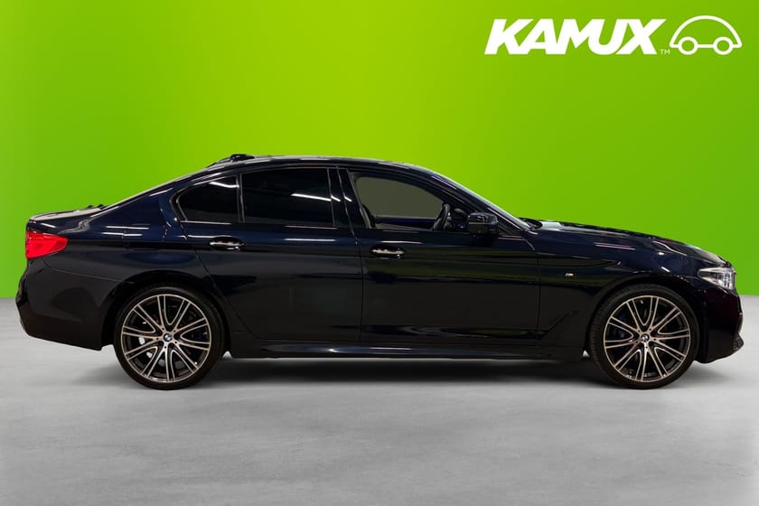 Bild 2 av BMW 530i xDrive Sedan M Sport, Taklucka H/K Night Vision HuD 360 252hk