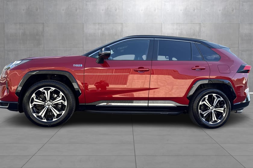 Bilde 2 av Toyota RAV4 Plug-in Hybrid AWD Executive Bi-Tone