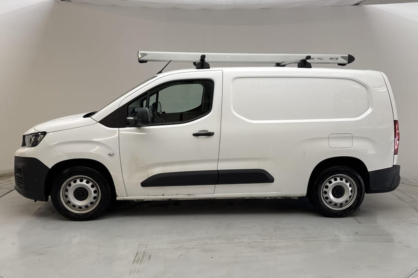 Bild 2 av Peugeot Partner Utökad Last 1.5 HDI Skåp (100hk)