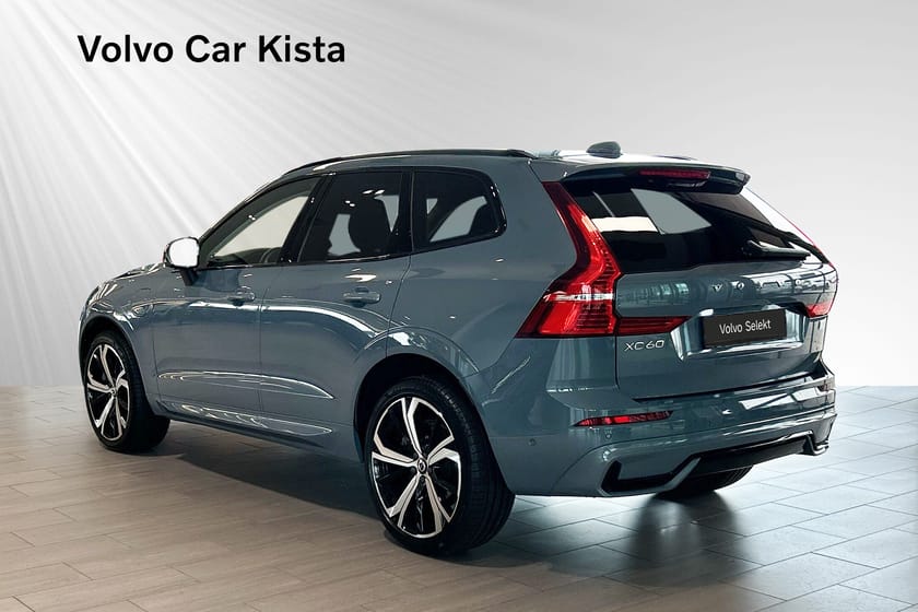 Bild 4 av Volvo XC60 Recharge T6 Ultimate Dark H/K HUD 360Kamera