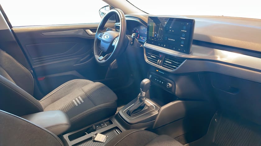 Bild 3 av Ford Focus Active Kombi 1.0 EcoBoost 125HK | Adp.Fhållare |Carplay